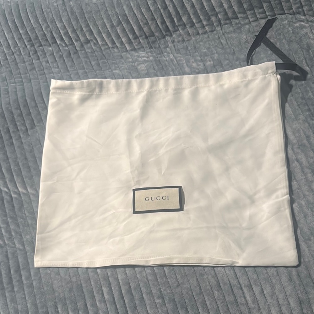 Gucci White Dust Bag